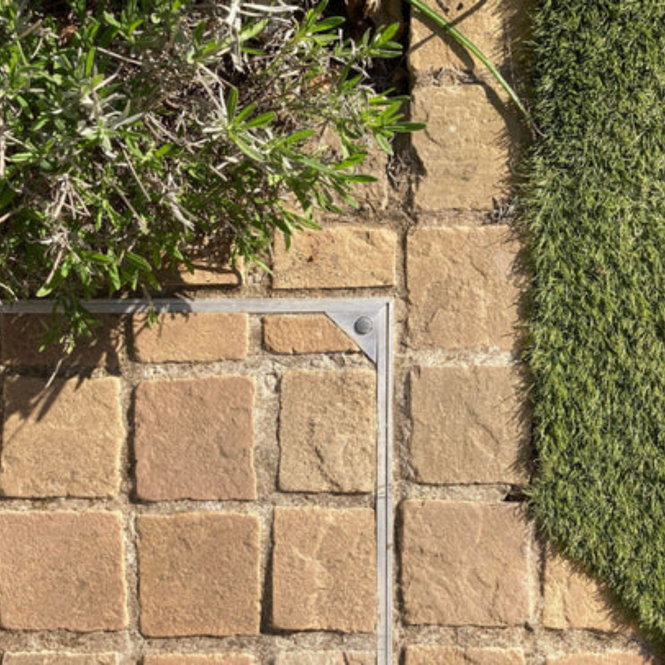 Double Sealed Aluminium Recessed Covers